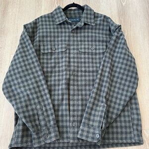Abercrombie & Fitch Men's Black and Gray Plaid Jacket